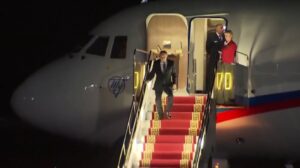 Прибуття Путіна в Монголію. Скриншот з російських медіа