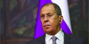 Лавров помер