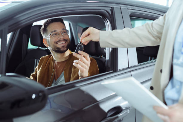 рекордні продажі нових авто