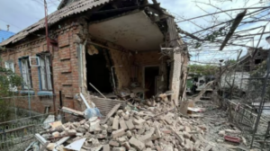 Російські обстріли Нікополя: загинула дитина, поранені троє дорослих_штаб.info