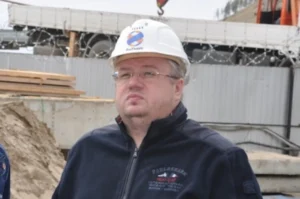 застрелився Завезенов