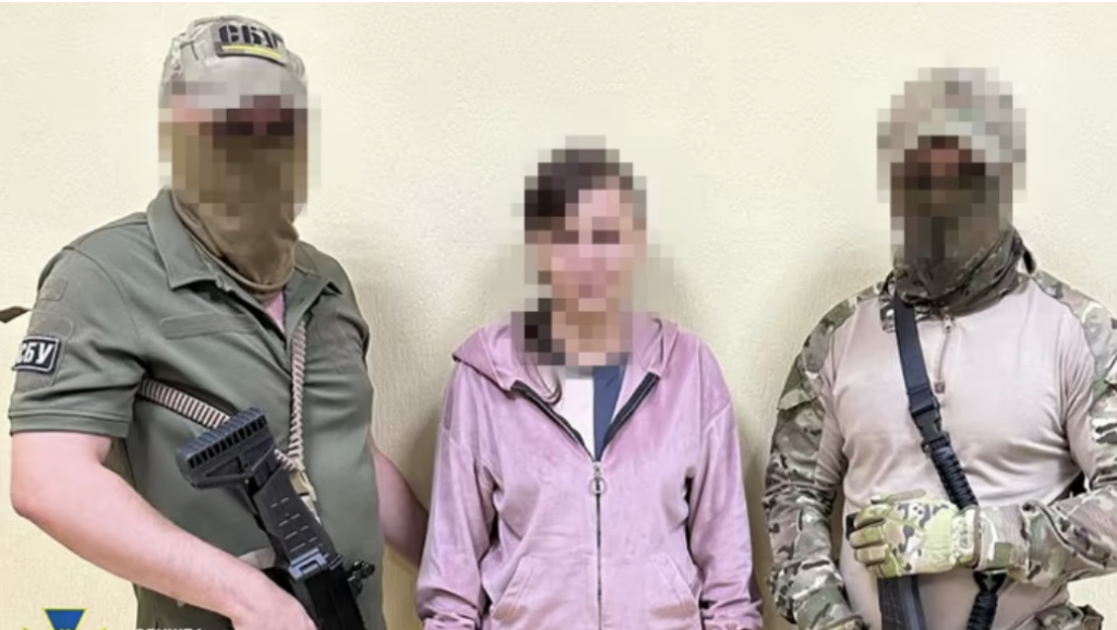 СБУ затримала російську агентку, яка збирала дані про позиції ЗСУ та планувала втечу до Росії штаб.інфо