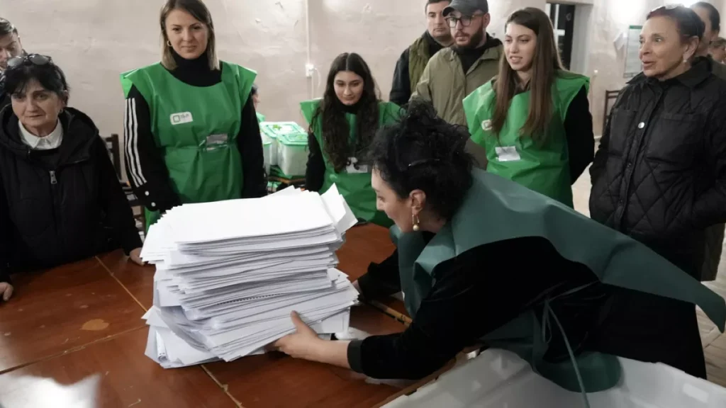 Грузія відмовилася відкликати закон про іноземний вплив, що блокує її шлях до ЄС штаб інфо