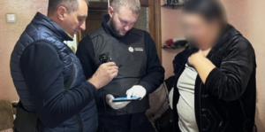 У Запоріжжі розкрито схему «чорних рієлторів»: зловмисники привласнювали квартири померлих штаб інфо