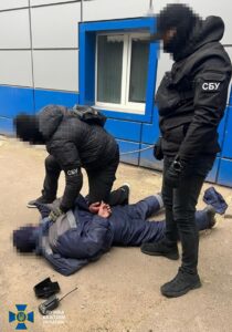 зрадник, який встановив вебкамери біля Миколаївського морпорту, щоб шпигувати за кораблями ЗСУ