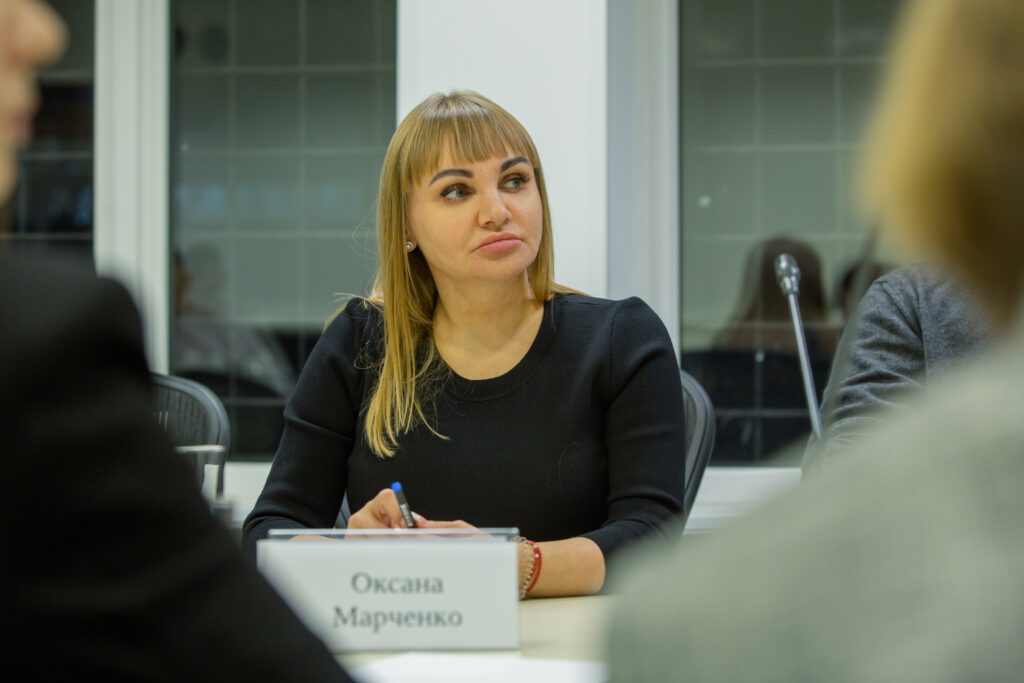 Оксана Марченко, заступник голови Ради Судів України, суддя Господарського суду міста Києва, виступає на Конституційних студіях у Києві.