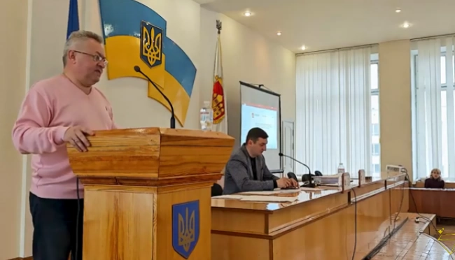 В Острозі експосадовця, якого судили за хабар, обрали заступником міського голови штаб.інфо