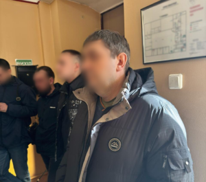 Посадовця ТРО затримали під час отримання хабаря за демобілізацію військового – Штаб інфо