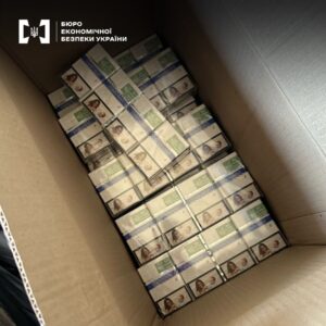 Підозрюваний намагався дати хабар детективу БЕБ – Штаб інфо