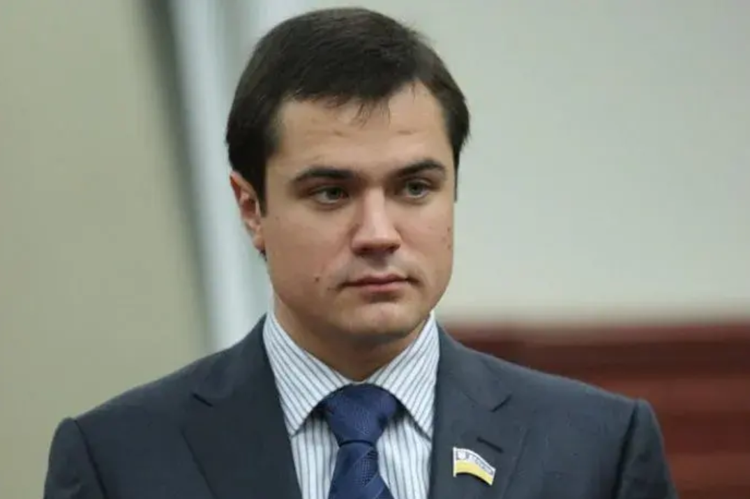 Втеча Комарницького: хто з СБУ та Нацполіції допомагав? Розслідування – на Shtab.info