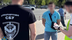 Затримання інспектора КМДА на хабарі в $15 000