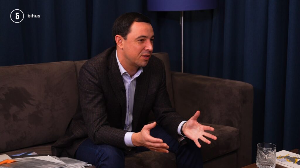 СБУ і Нацпол вручили підозру заступнику Кличка Володимиру Прокопіву