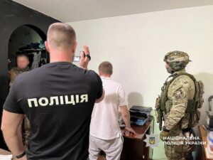 Затримання у Чернігові чоловіка, що торгував гранатами