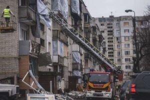 Мер Конотопа Артем Семеніхін поставив під сумнів офіційну версію влади щодо потужного вибуху, що стався у Сумах 24 березня.