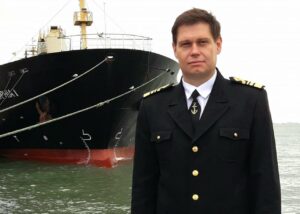 Ексочільника Бердянського порту засудили на 4 роки