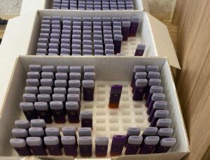 Продавали електронні сигарети з вмістом канабіноїдів