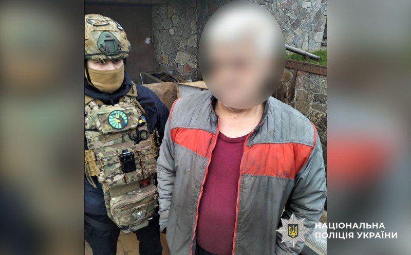 Поліція затримала наркоугруповання на Полтавщині — наркотики, авто і готівка