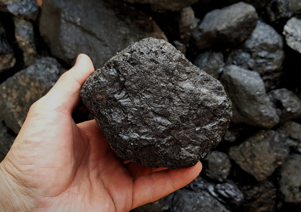 НАБУ завершило розслідування вугільної афери під час війни