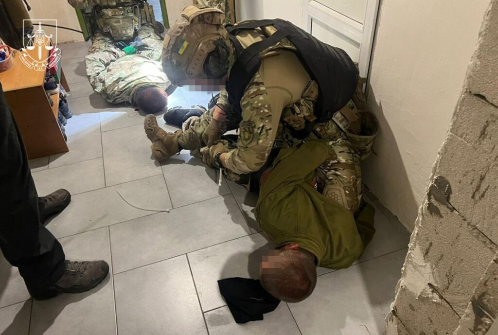 Спецпідрозділ КОРД під час затримання озброєних нападників