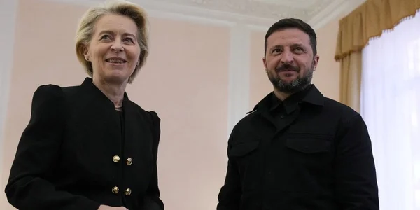 Урсула фон дер Ляєн та Володимир Зеленський прямують на зустріч із Дональдом Трампом