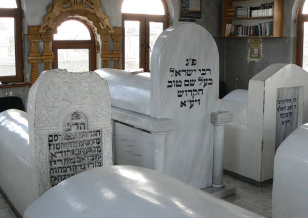 Суд повернув громаді частину національної пам’ятки – Єврейський некрополь