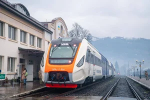 російські війська завдали удару по енергетичній інфраструктурі «Укрзалізниці»