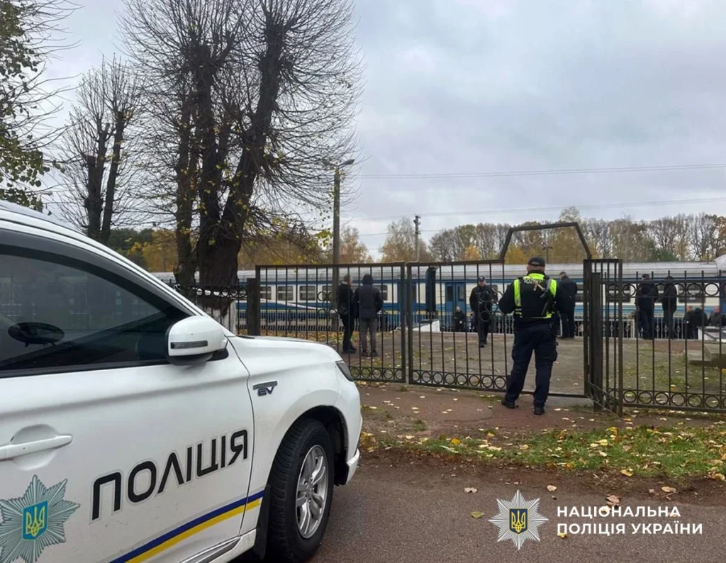 Вибух біля потяга на станції “Овруч” — четверо загиблих