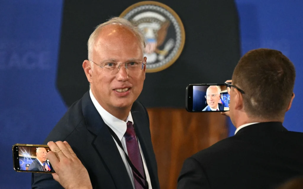 Підсумки візиту Дмитрієва після того, як президент США Дональд Трамп запровадив нафтові санкції проти рф