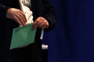 На виборах в Угорщині заявили про можливі фальсифікацію