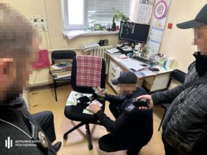 Затримання голови ВЛК на Закарпатті: понад 11 млн грн вилучено у справі про фіктивні довідки