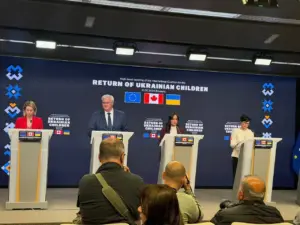 Україна закликає ЄС долучитися до перемовин з РФ щодо «аеропортного перемир’я» — Сибіга