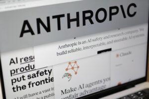 Anthropic обійшла OpenAI та стала найдорожчою AI-компанією світу ШІ