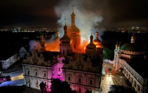 «Якби вдарили по Нотр-Даму»: у ЄС різко відреагували на атаку по Києво-Печерській лаврі лавра