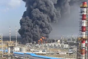 Російським НПЗ дозволили виробляти паливо нижчої якості через атаки дронів — ЗМІ нпз