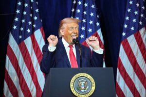 Дональд Трамп у 80 років: UFC у Білому домі, путін на червоній доріжці й мрії про Нобеля Дональду Трампу виповнилося 80 років