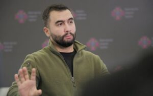 Жумаділов