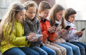 В Італії відкриють центр для боротьби з цифровою залежністю молоді