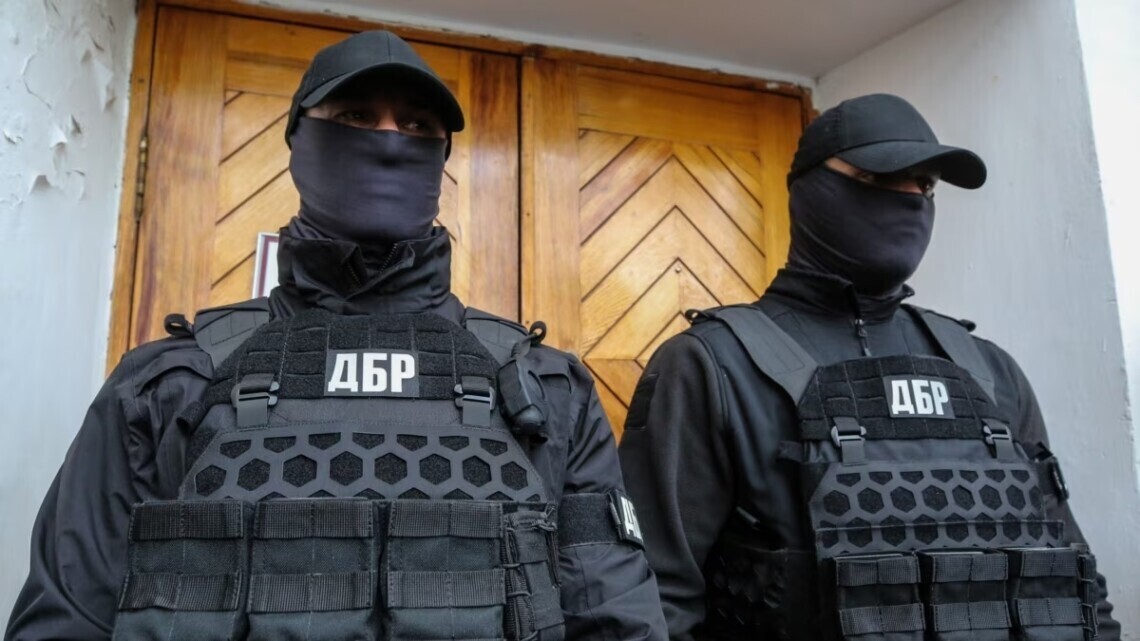ДБР проводить обшуки у понад 100 ТЦК по всій Україні