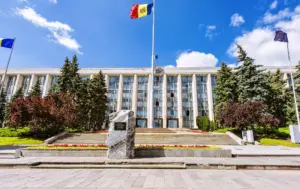 Парламент Молдови затвердив новий уряд на чолі з Василе Тофаном
