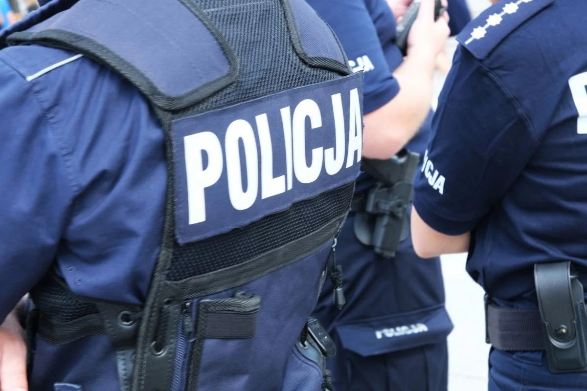 Польські поліцейські під час патрулювання на тлі посилення протидії злочинам проти українців