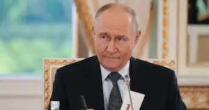 У оточенні путіна є прихильники завершення війни — Зеленський