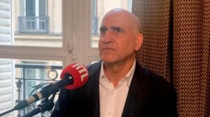 Тіло Даніеля Сіада виявили ввечері 20 липня у його помешканні в місті Коломб неподалік французької столиці.