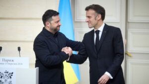 Зеленський прибув до Франції, щоб представити партнерам антибалістичну програму