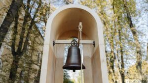 У Києві відтворили дзвін Десятинної церкви, який не звучав майже 800 років