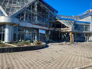 РФ атакувала Одещину: пошкоджені вокзал, будинки та підприємство, є травмована