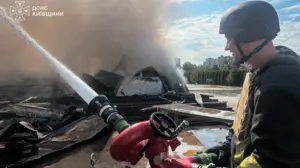 Російська атака на Київщину: у Погребах постраждали вісім людей