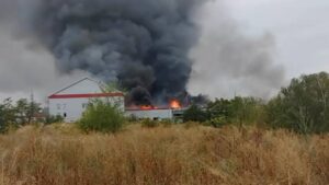 У Запоріжжі російський удар знищив завод виробника «Хортиці»