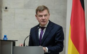 Німеччина надасть Україні €50 млн гумдопомоги та ще €10 млн через фонд НАТО