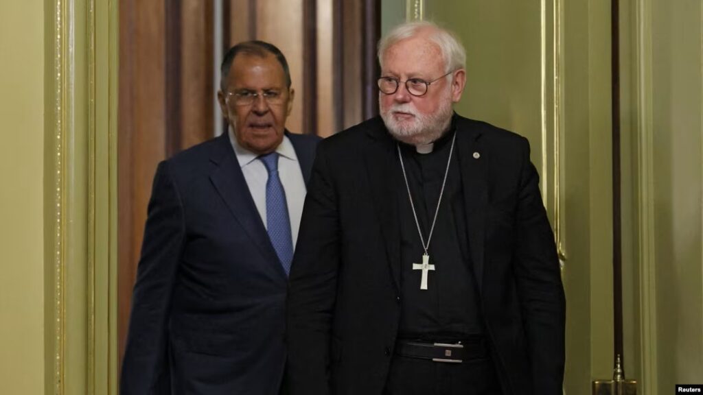 Пол Річард Галлагер і Сергій Лавров під час переговорів у Москві щодо війни в Україні