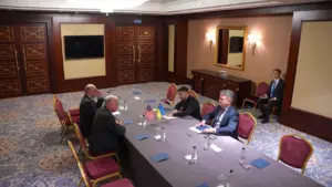 Кіт Келлог прибув до Києва: зустрівся із Зеленським